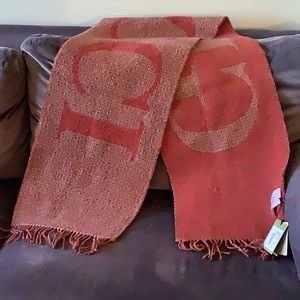 NWT Gucci Red Double-Sided Jacquard Wool Scarf